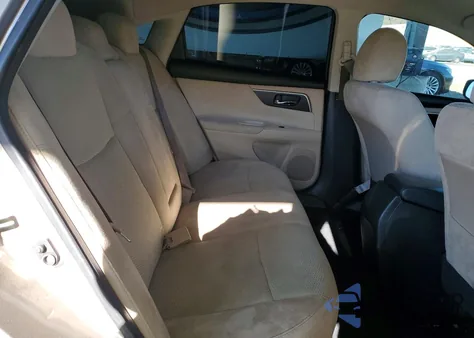 2015 Nissan Altima 2.5 z USA, uszkodzony, nr VIN 1N4AL3AP7FN302959